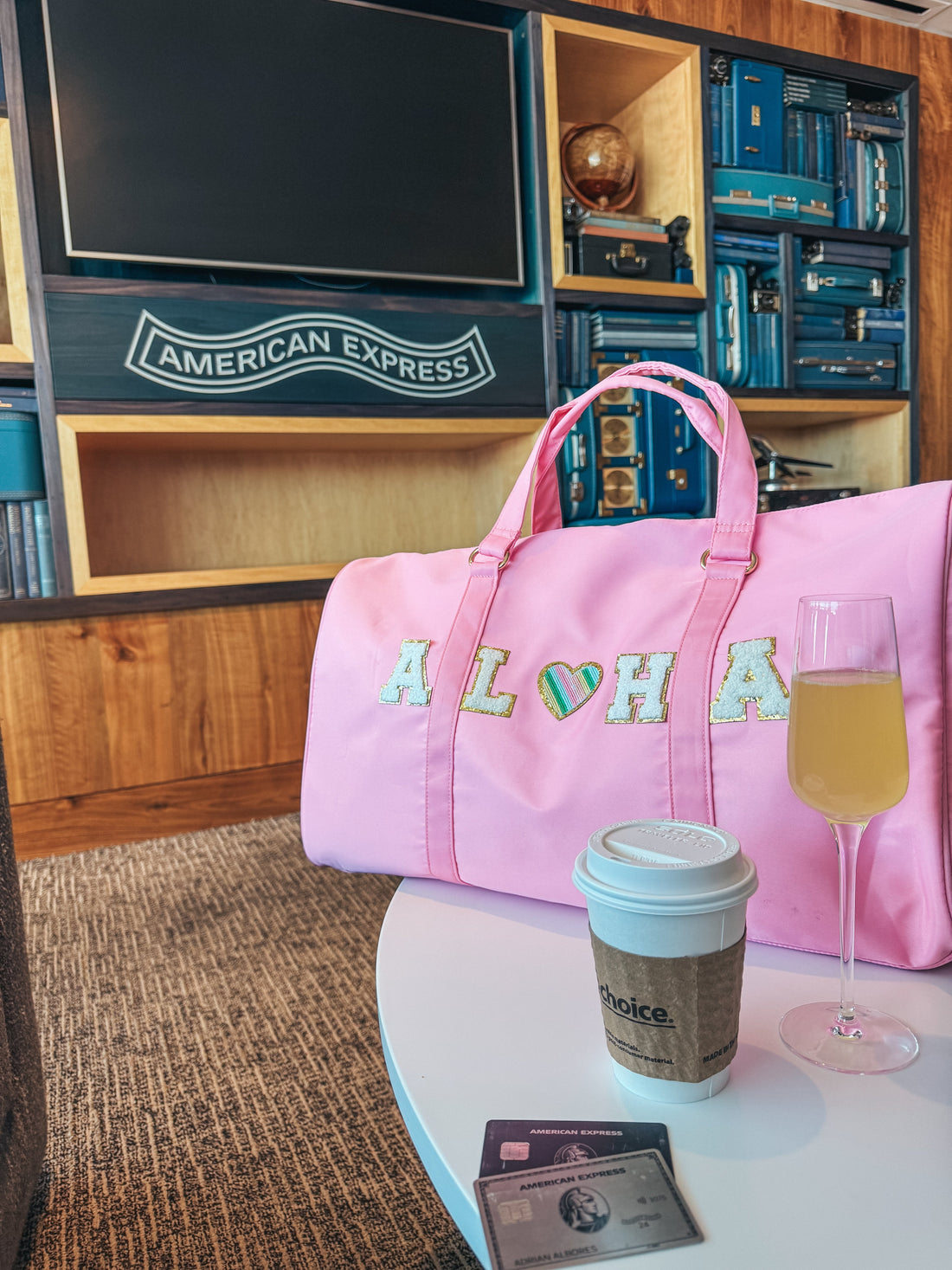 A Lightweight Duffle Review for Stylish Trips